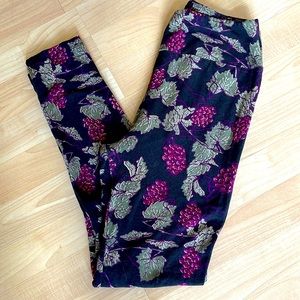 LulaRoe OS leggings